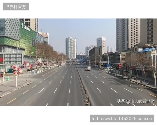 集成AI预警的调度中心使绿道突发事件的平均响应时间缩短了40%，尤其在人员过度聚集时能提前15分钟发出预警