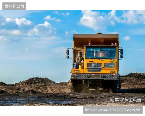 全生命周期测算显示，UHMWPE摩擦副的蠕变校准将使看台综合维保成本降低至少30%